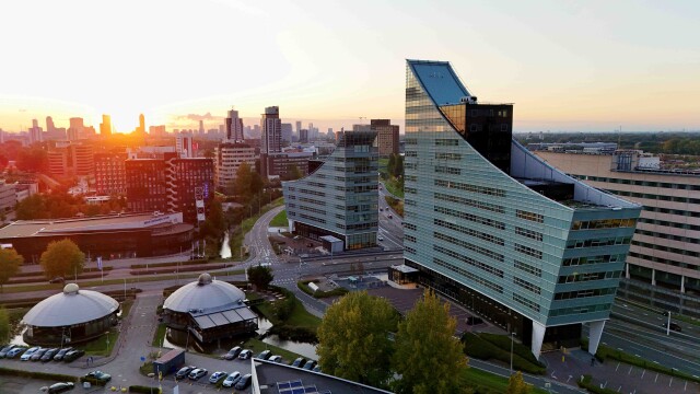 20251110 Crystal Building