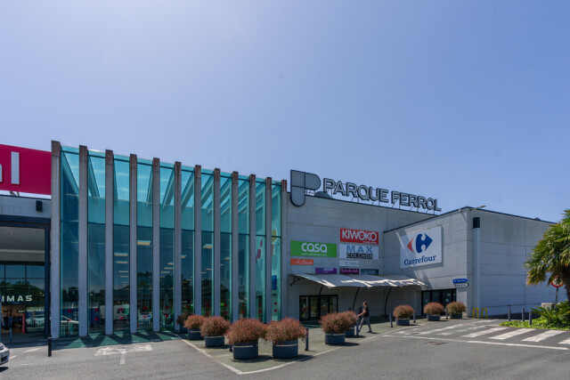 Ferol Retail Park La Coru&ntilde;a, Spain Facade (1)