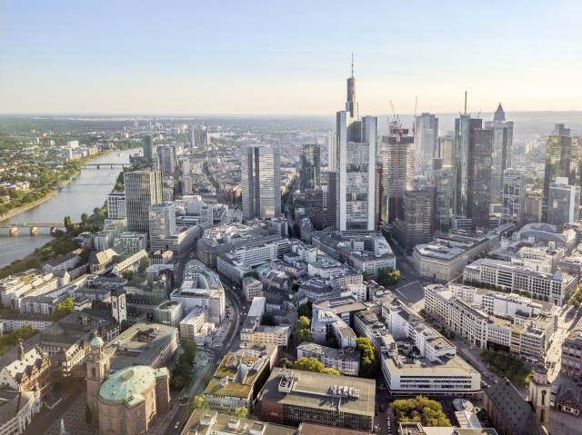 Frankfurt   Nai Apollo