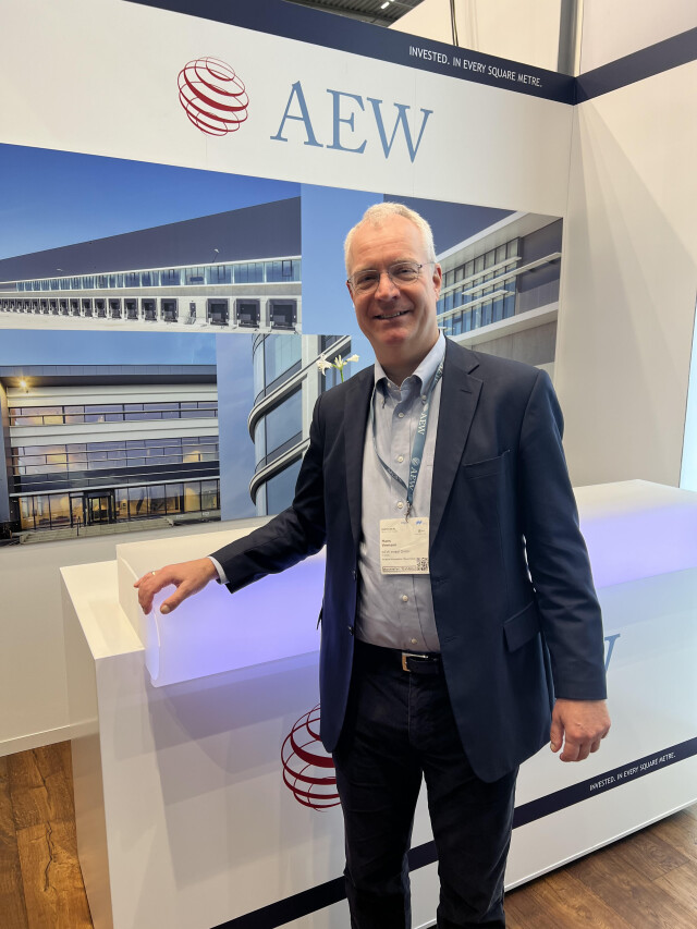 Hans Vrensen   AEW