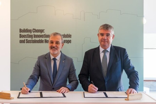 Jaume Collboni and Ioannis Tsakiris