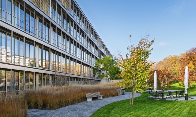 Lausanne West