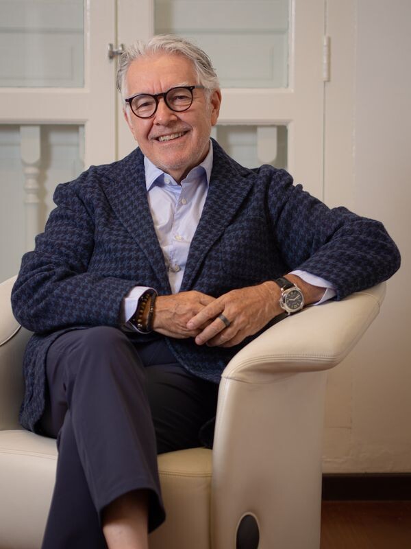 Neil Jacobs