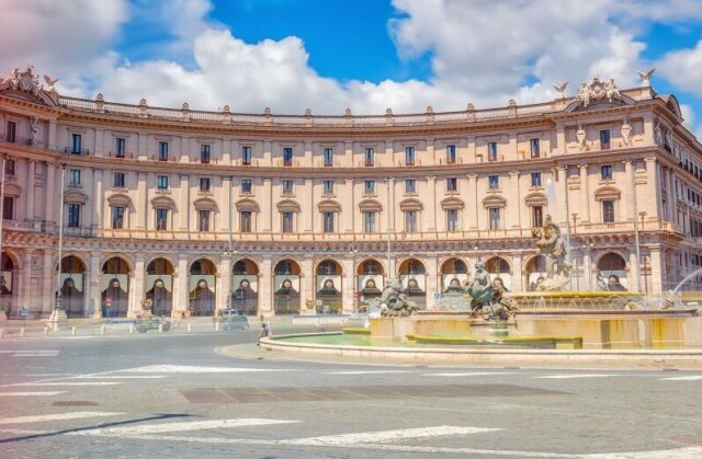 Piazza Esedra