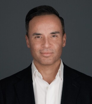 Robert Giusti