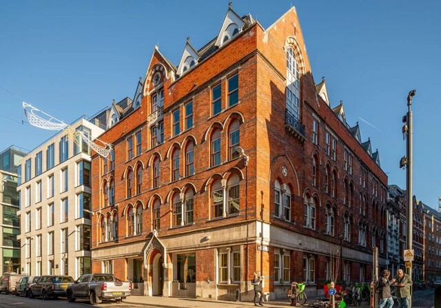 Savills 33 Chancery Lane 2